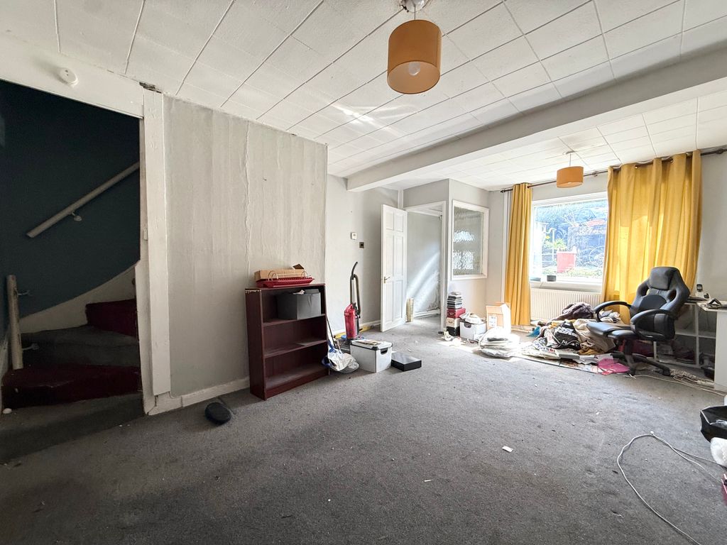 Property photo 3 of 11 Img_9324.Jpeg