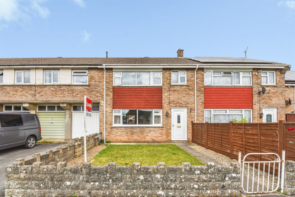Property photo 1 of 16