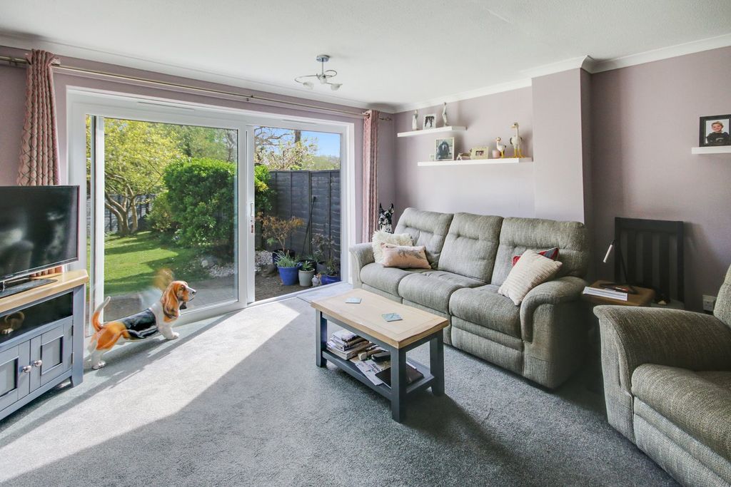 Property photo 3 of 18