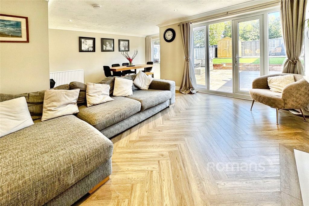 Property photo 3 of 13 Picture No. 13