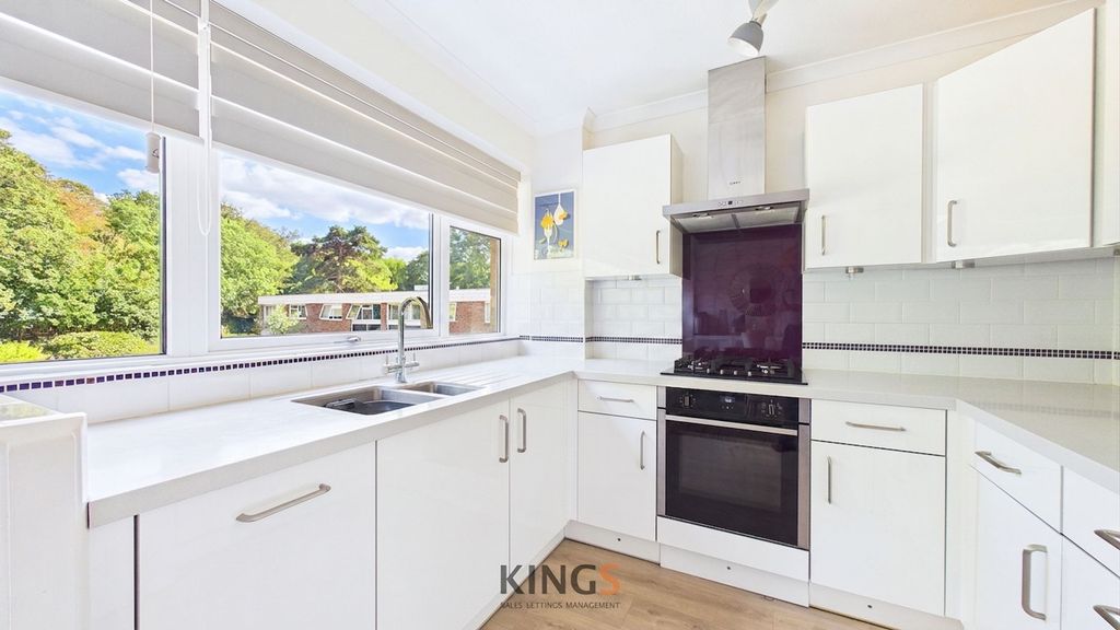 Property photo 3 of 15 Kitchen