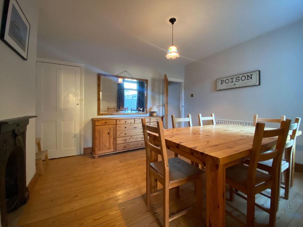 Property photo 3 of 9 Image00007.Jpg