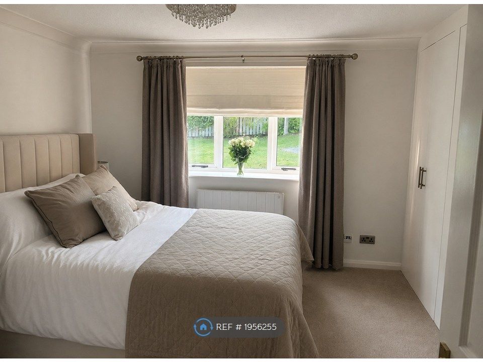 Property photo 3 of 11