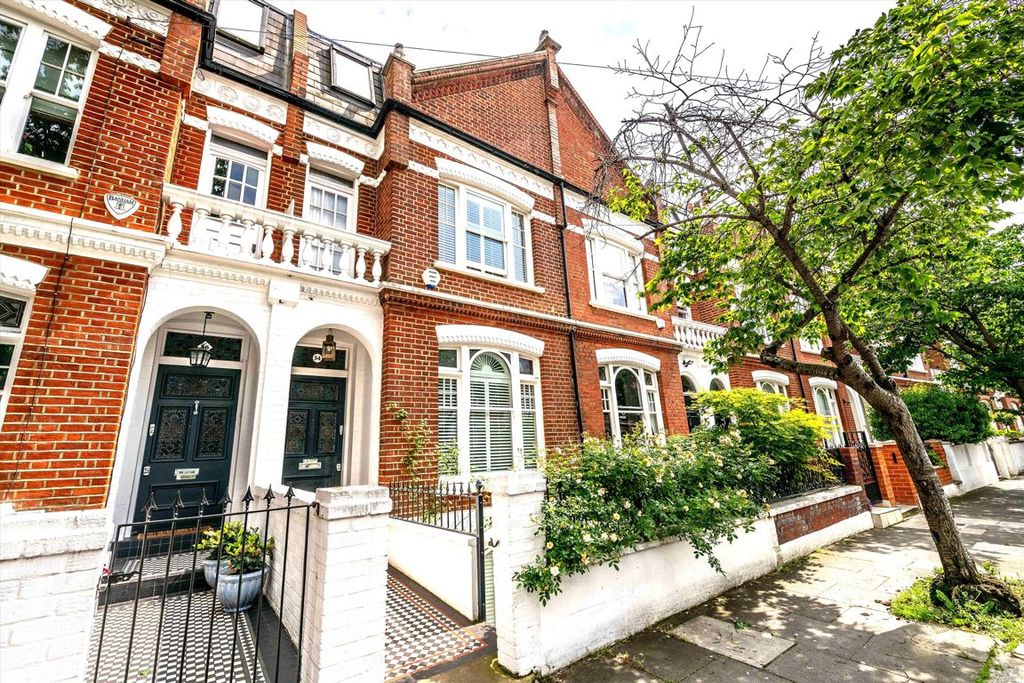 Property photo 1 of 6
