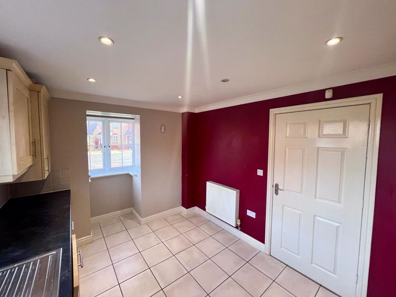 Property photo 3 of 13 Photo 1