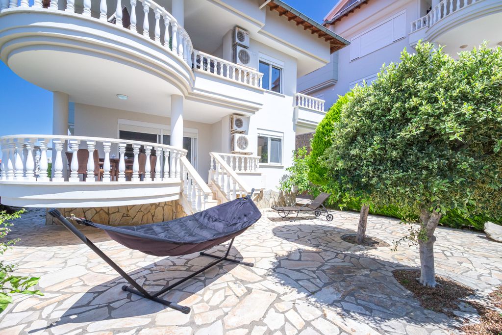 Property photo 3 of 25 Outstanding Property For Sale In Alanya Â€“ Well-Maintained Exterior