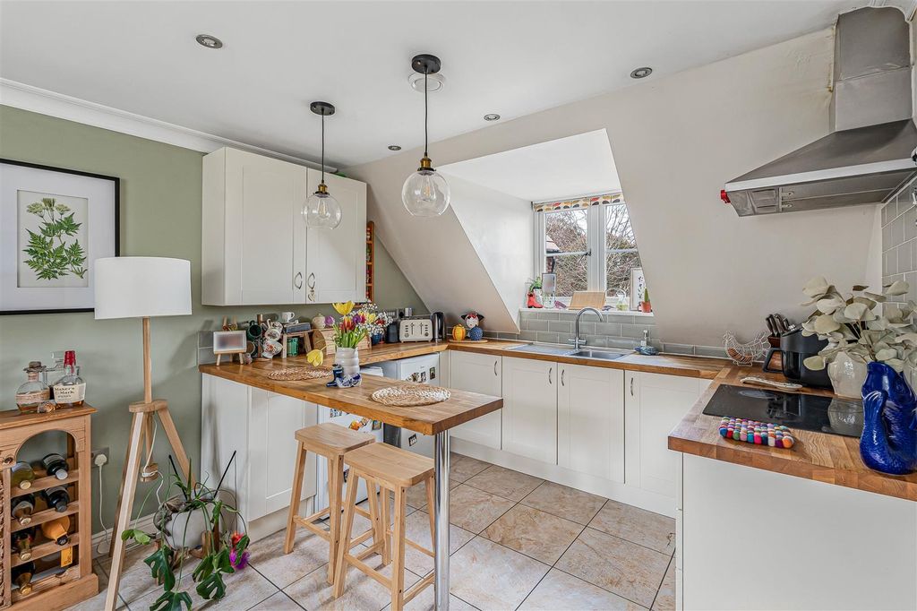 Property photo 1 of 22 27_70490-1.Jpg