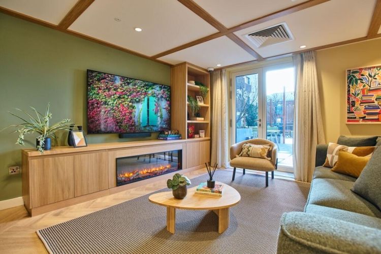Property photo 3 of 9 Communal Living Room