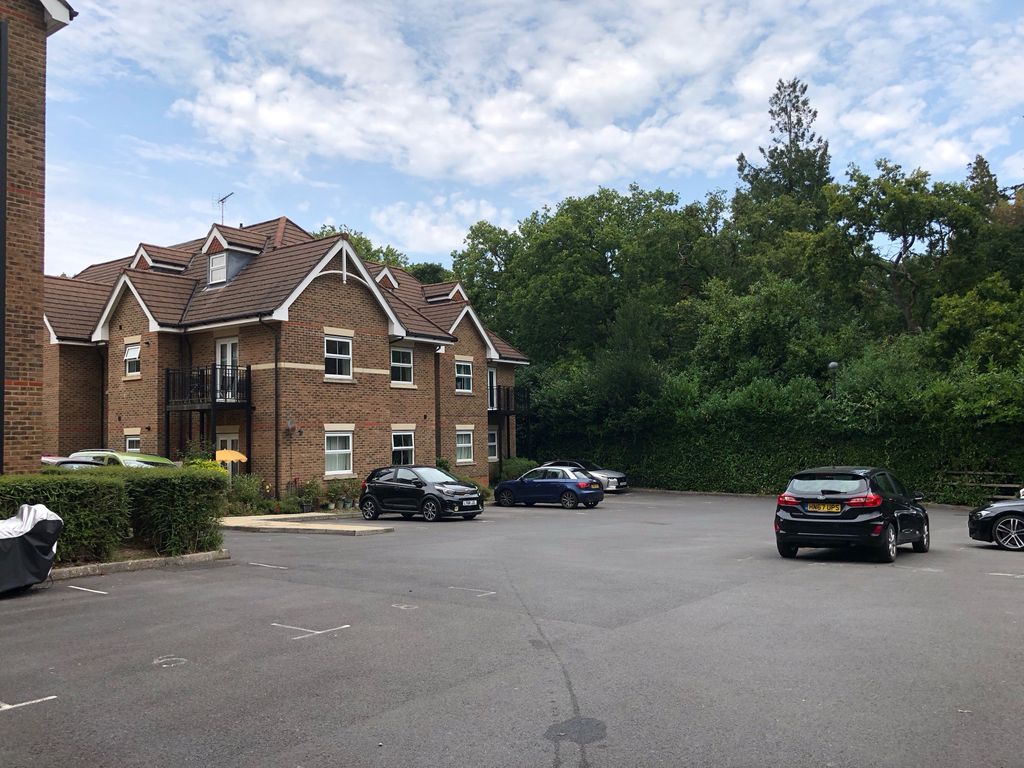 Property photo 2 of 16