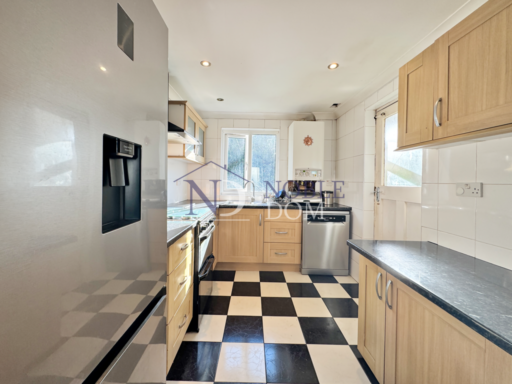 Property photo 2 of 10 Gallery