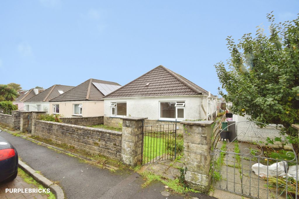 Property photo 1 of 30