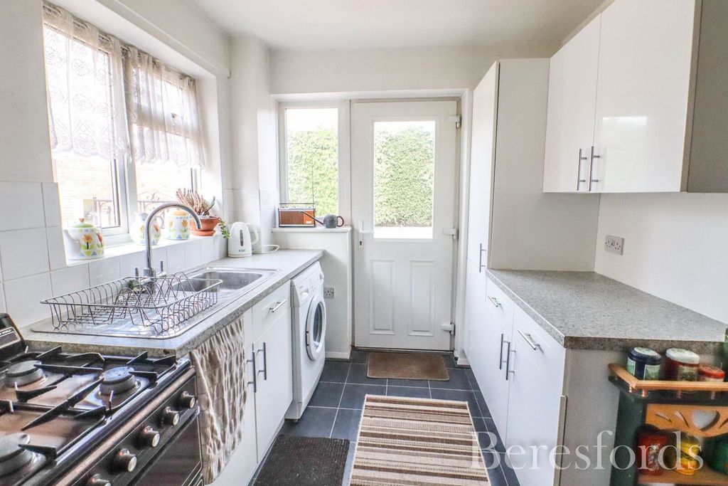 Property photo 3 of 11 Picture No. 68