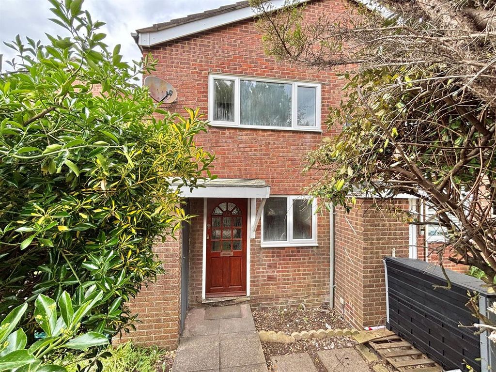 Property photo 1 of 9 8776005E-5259-4A5d-B0c6-25E6F0d2E48d.Jpg