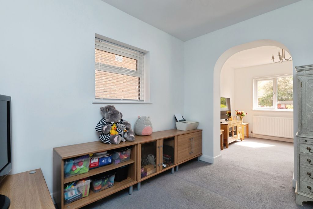 Property photo 2 of 26 Pbox-Img.Jpg