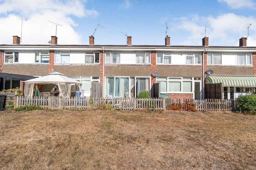 Property photo 1 of 15