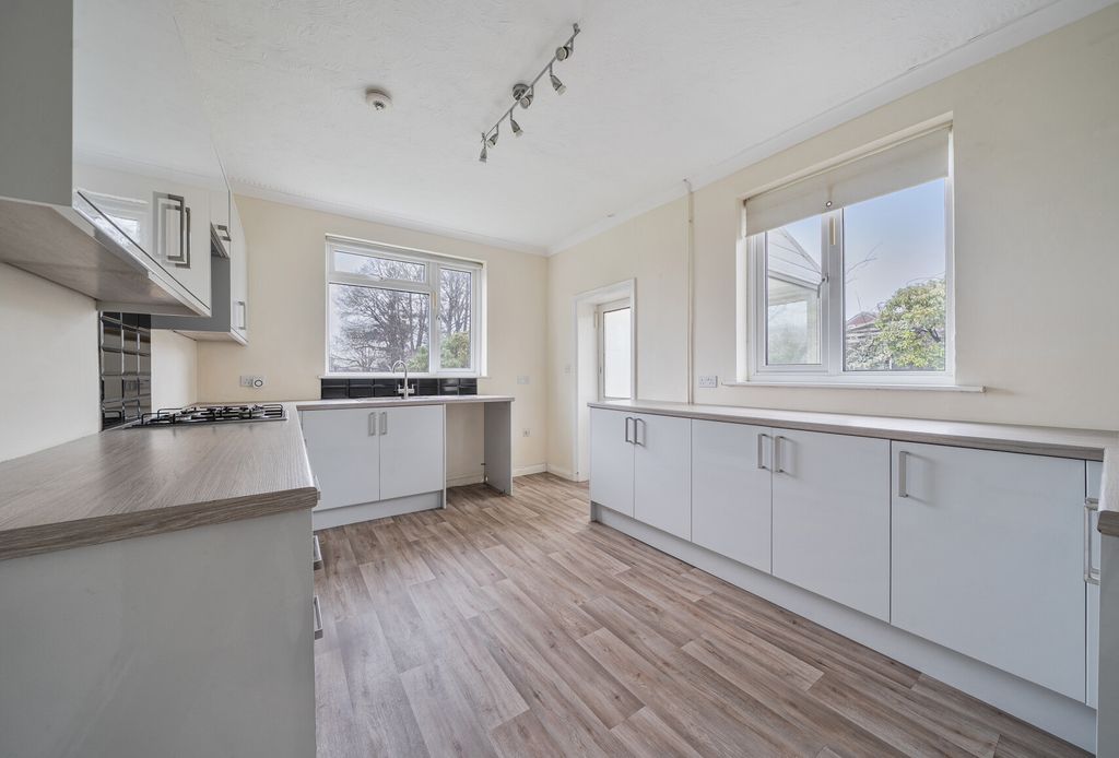 Property photo 3 of 18 1393567 (19).Jpg