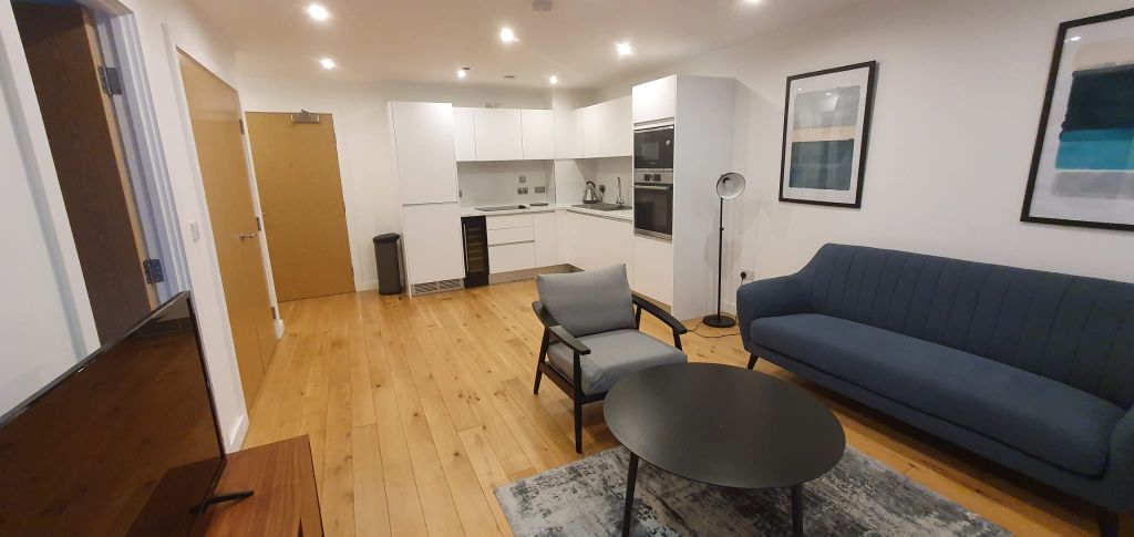 Property photo 3 of 9