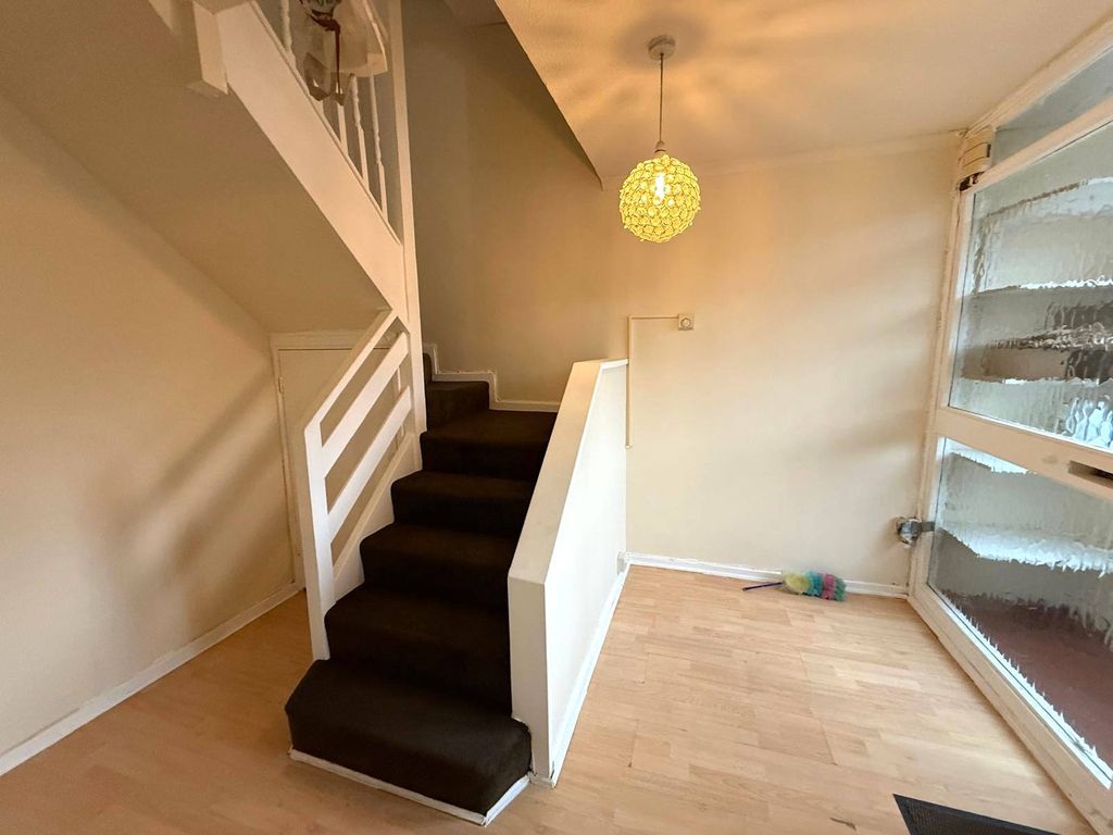 Property photo 2 of 12 Gallery