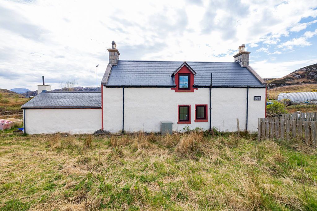 Property photo 1 of 23