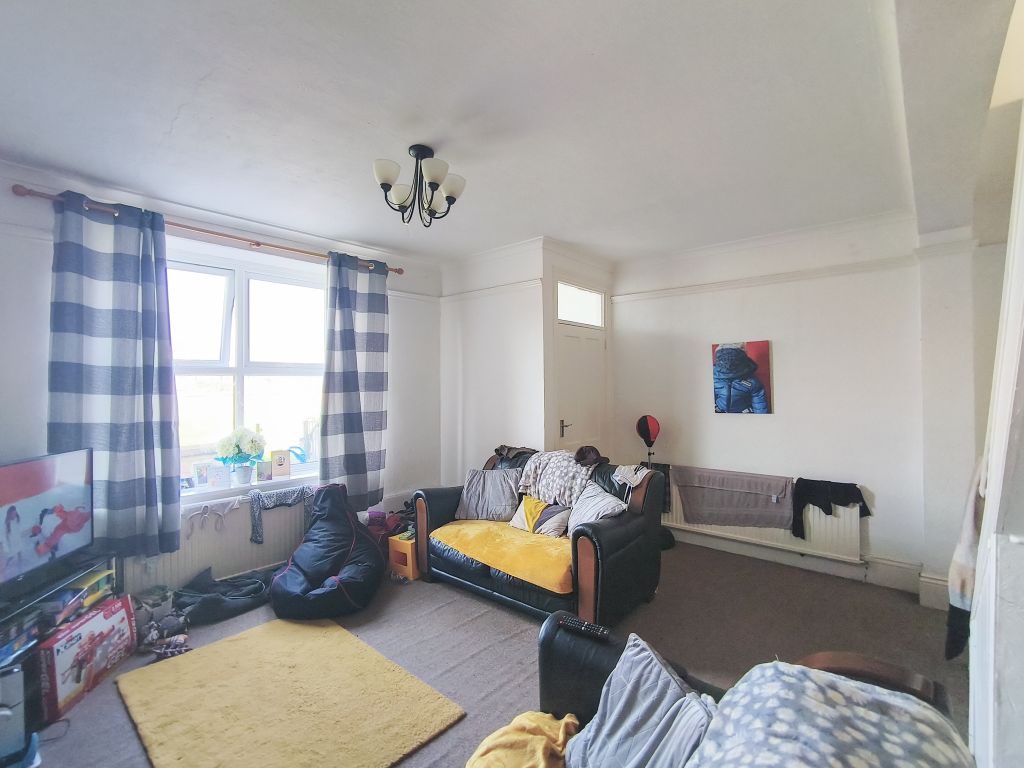 Property photo 3 of 16