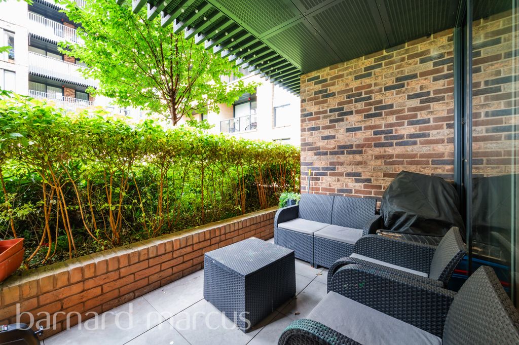 Property photo 2 of 8 Image