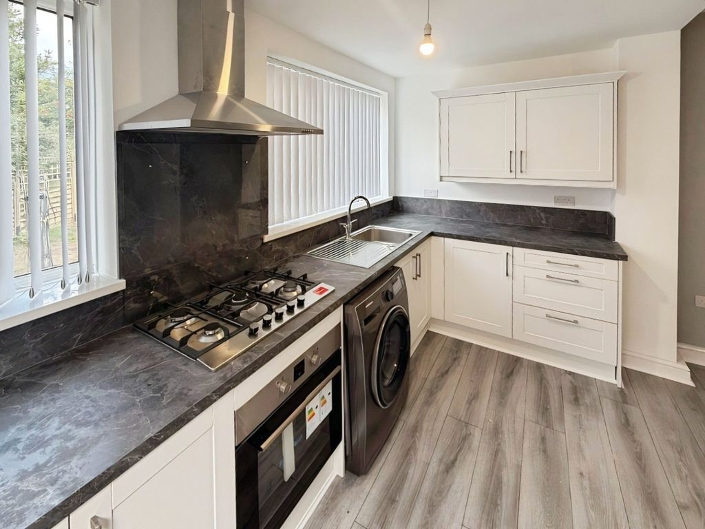 Property photo 1 of 30 5543000