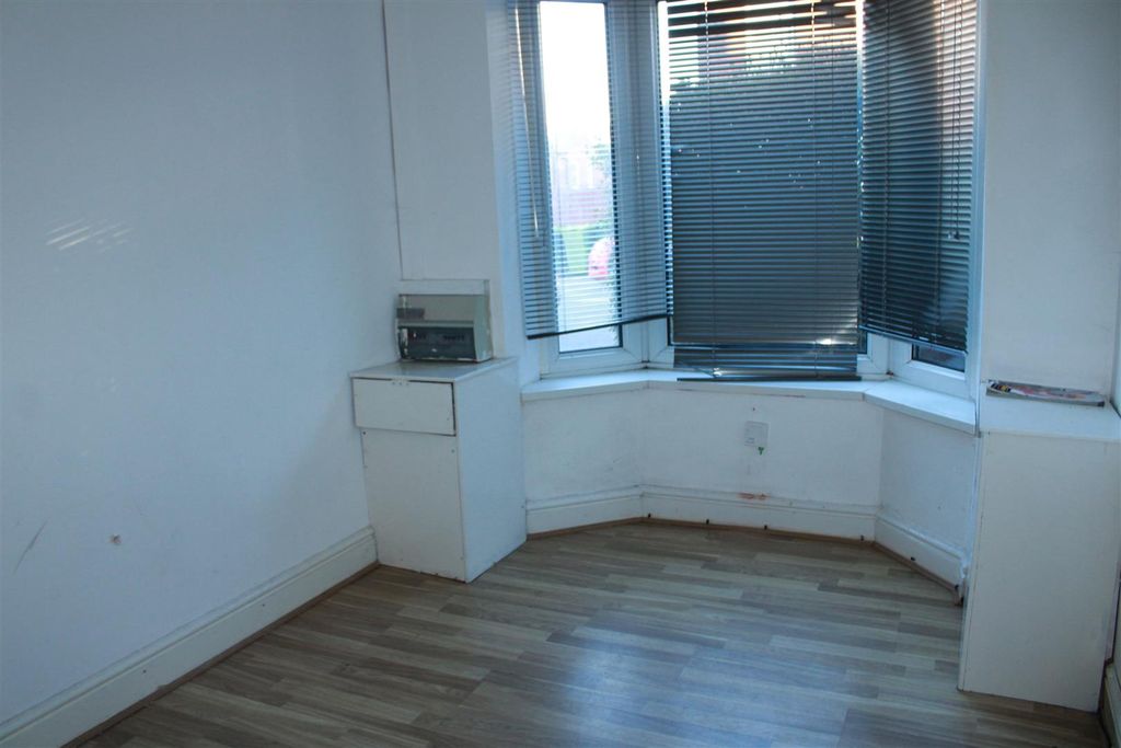 Property photo 2 of 13 Img_9051.Jpg