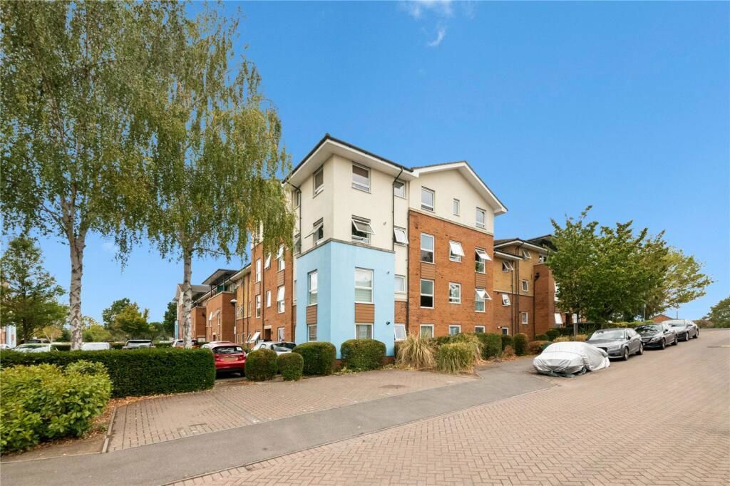 Property photo 1 of 12
