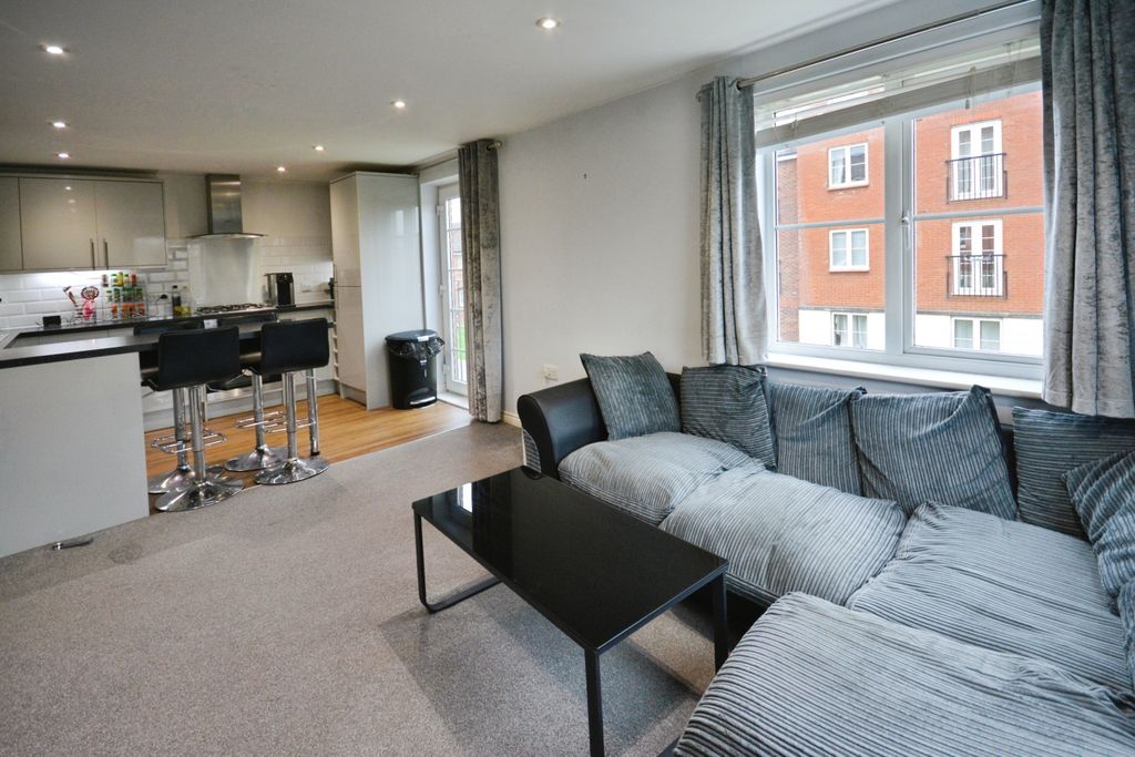 Property photo 2 of 13 Photo #2