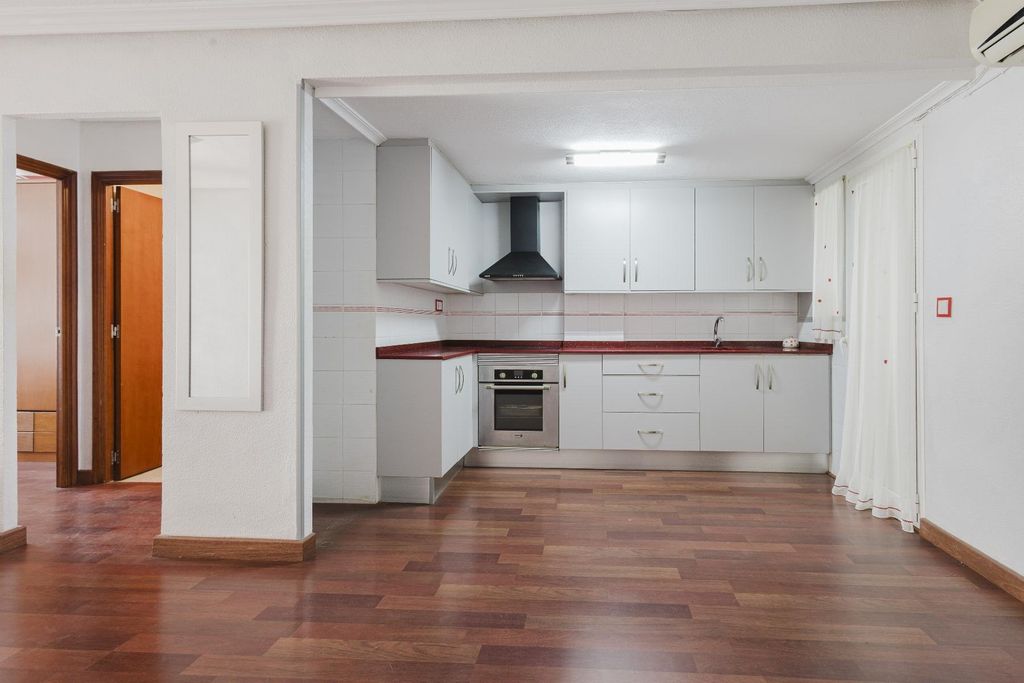 Property photo 1 of 37