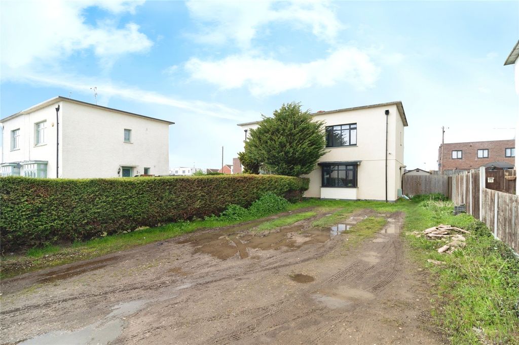 Property photo 1 of 15 Front