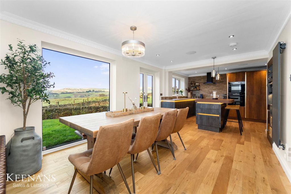 Property photo 2 of 78 2.Jpg