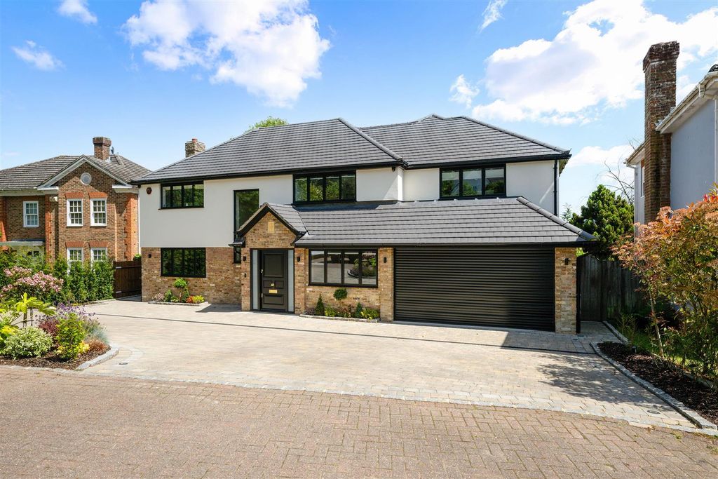 Property photo 2 of 32 Lavender Close, 2- (26).Jpg