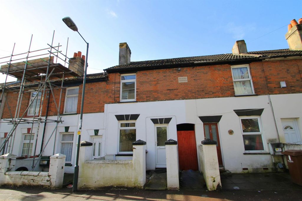 Property photo 1 of 7 5399660