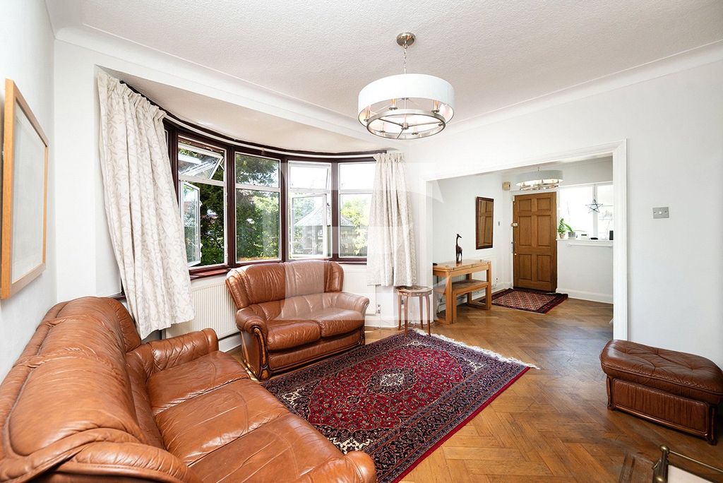 Property photo 2 of 21 Picture No. 06