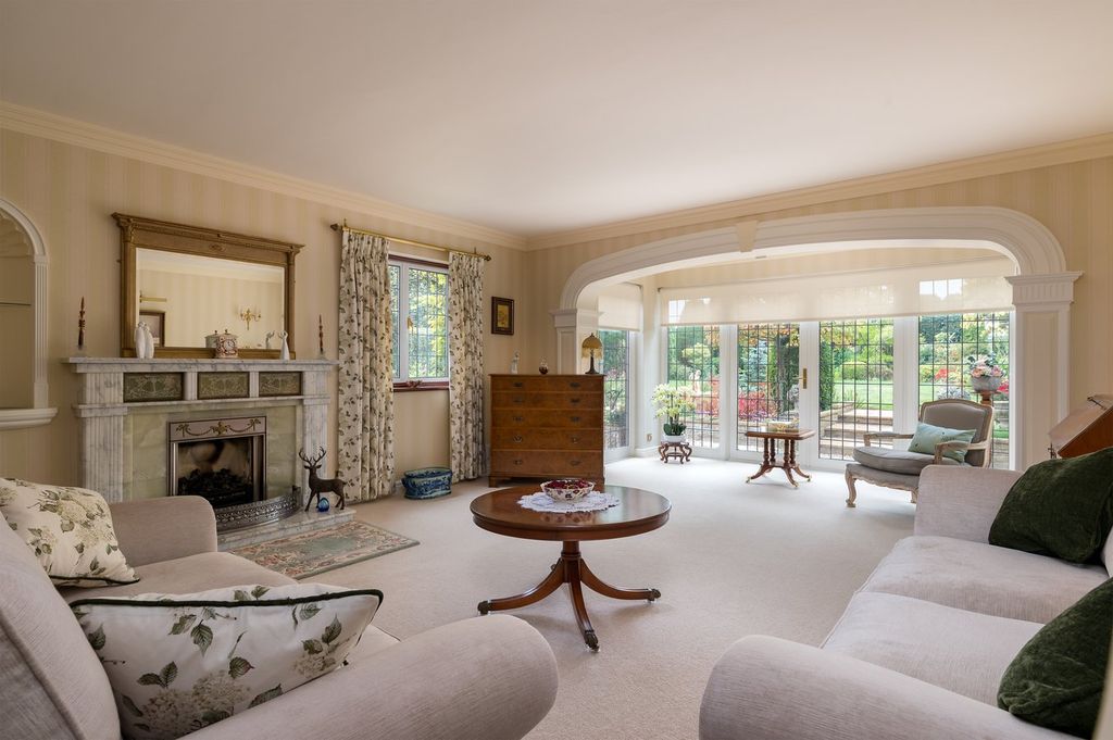 Property photo 3 of 39