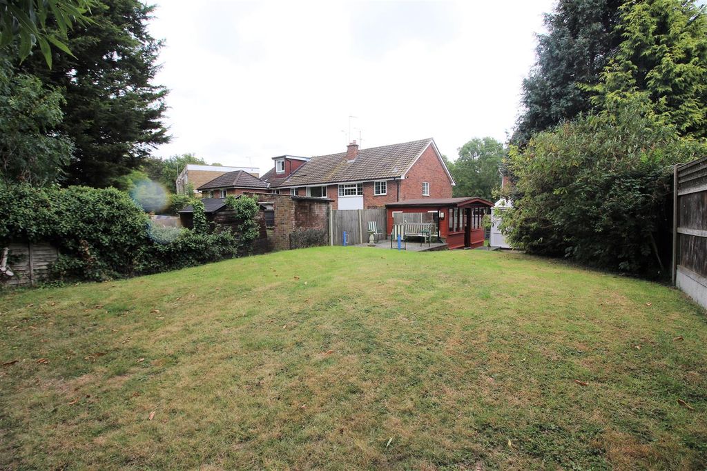 Property photo 3 of 12 Picture 3