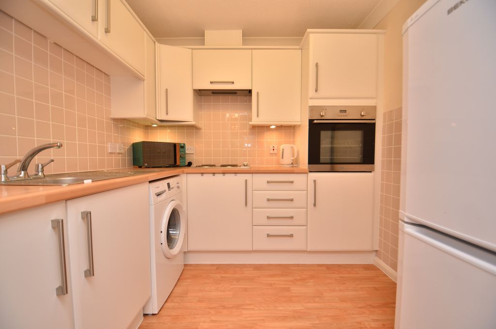 Property photo 2 of 5