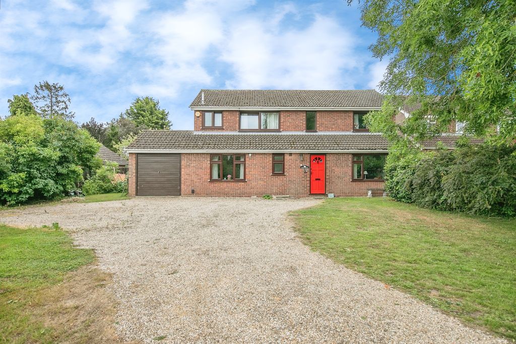 Property photo 1 of 18
