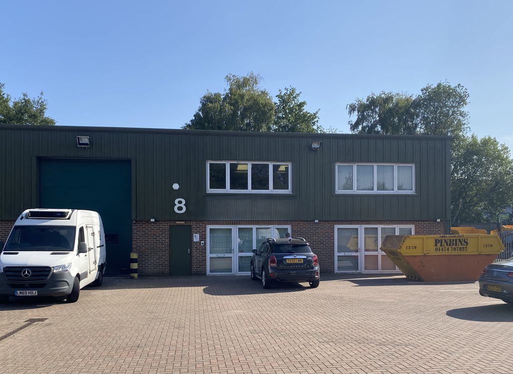 Property photo 1 of 1