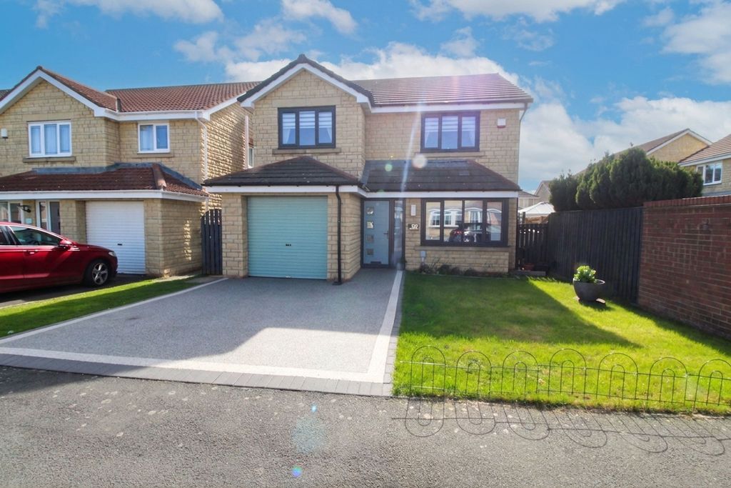 Property photo 1 of 30