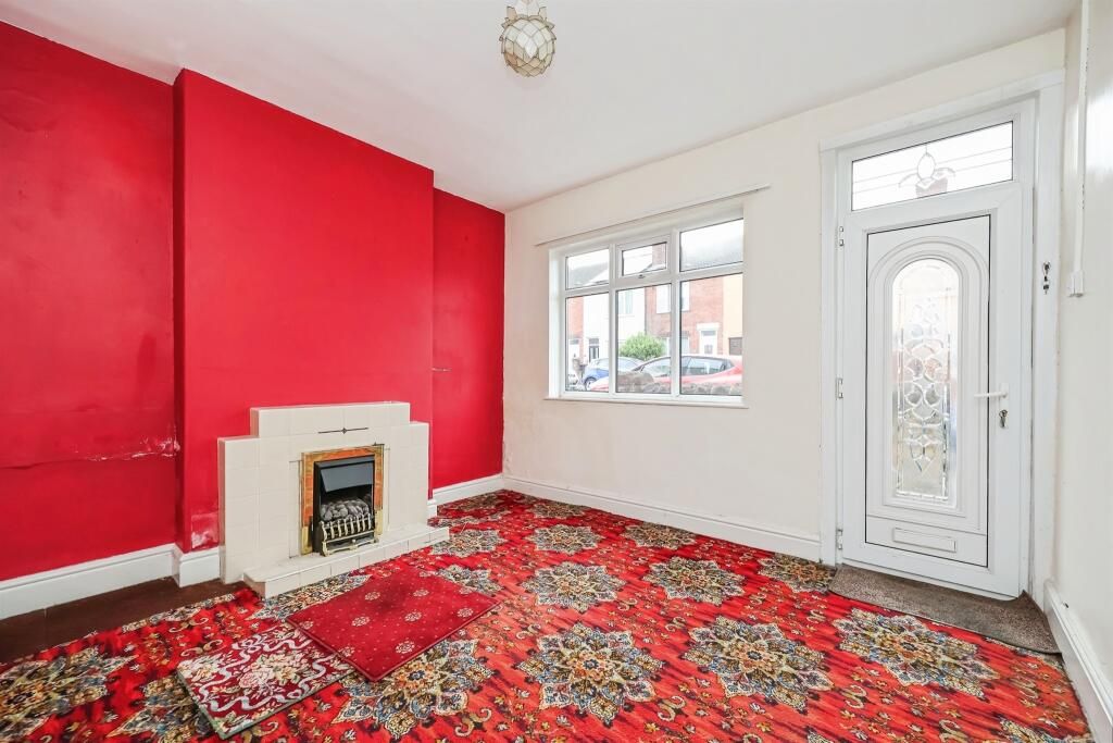 Property photo 2 of 18