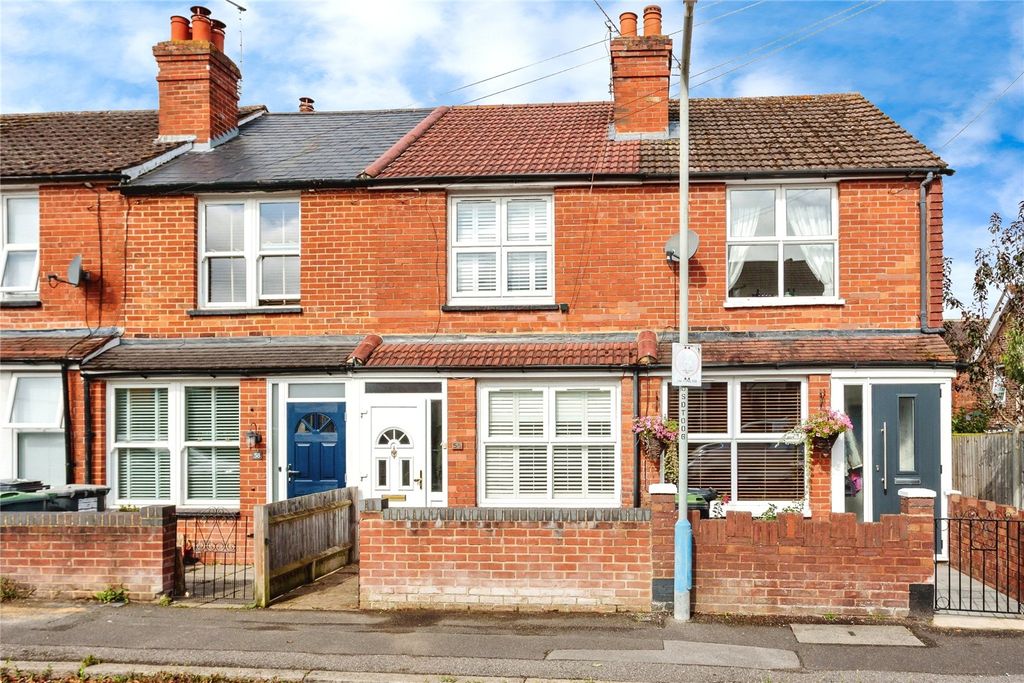 Property photo 1 of 10