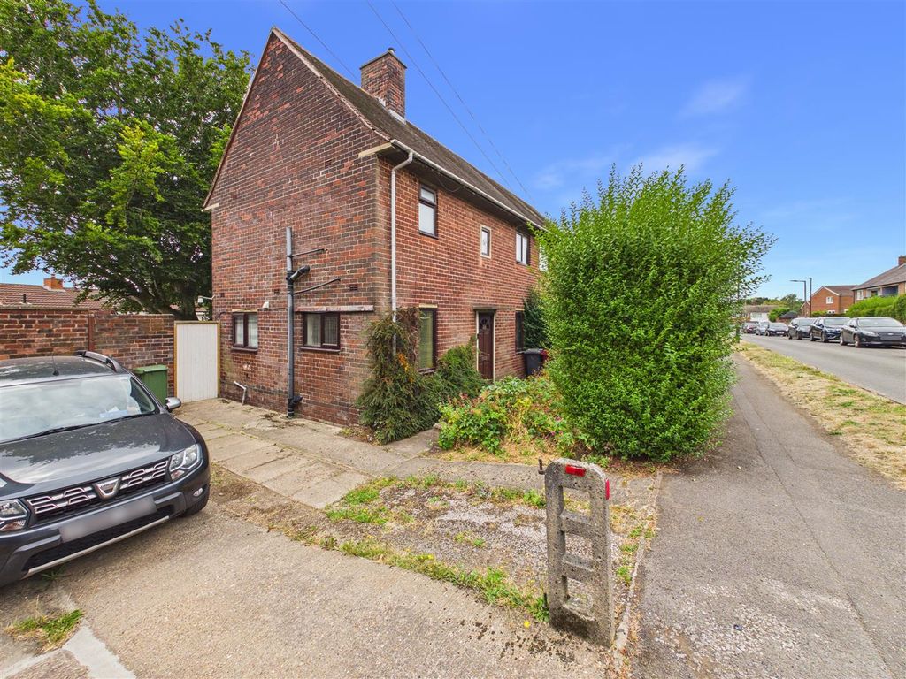 Property photo 1 of 20 Cam05476G0-Pr0302-Still020.Jpg