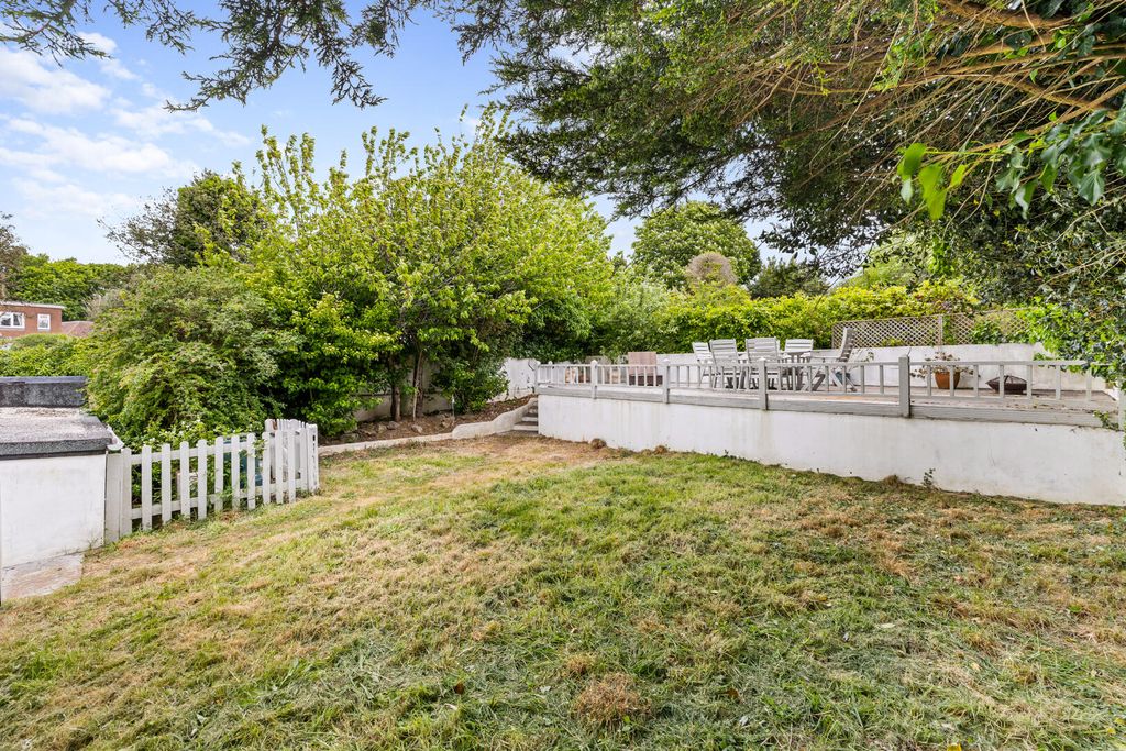Property photo 2 of 18 Rear Garden