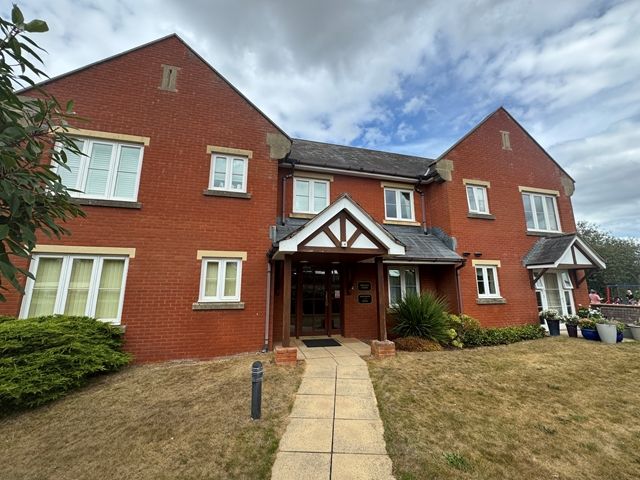 Property photo 1 of 10