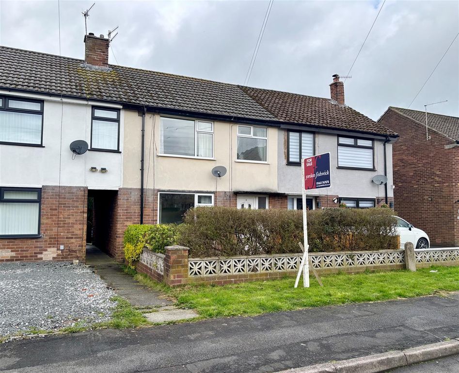 Property photo 1 of 12