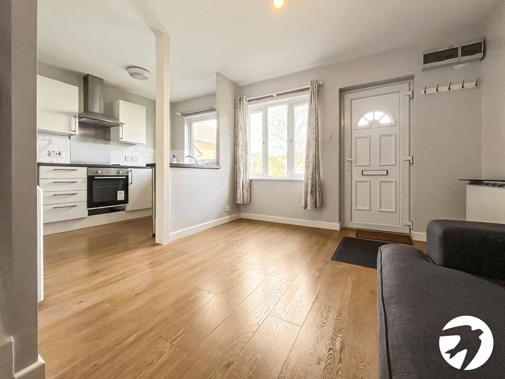 Property photo 2 of 6 Picture No. 06