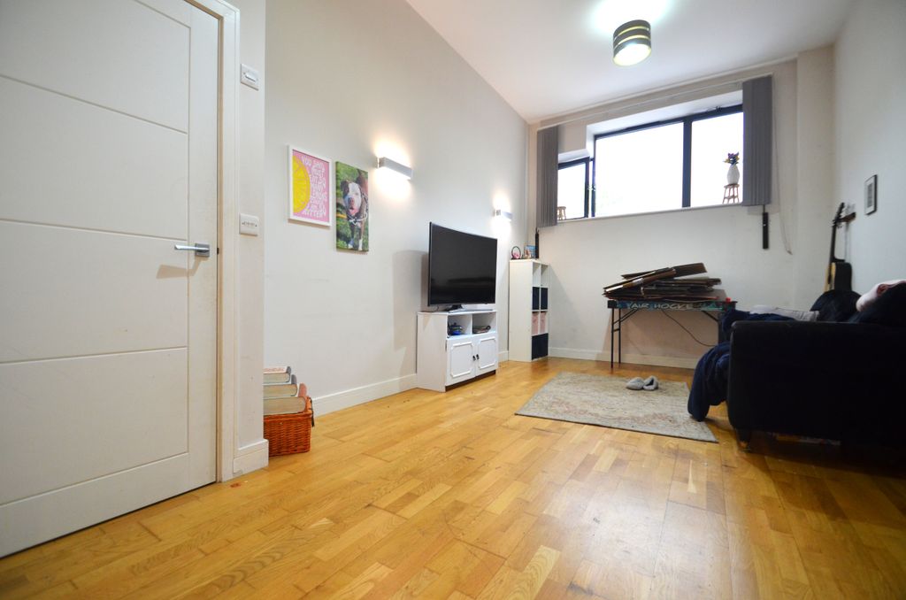 Property photo 3 of 4 Dsc_0230