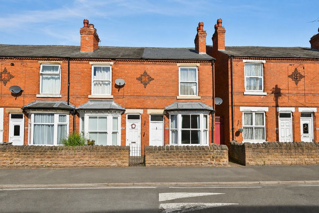 Property photo 1 of 27